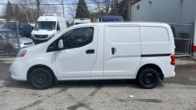 2020 Nissan NV200 Cargo compact SV in Cars & Trucks in Laval / North Shore - Image 2