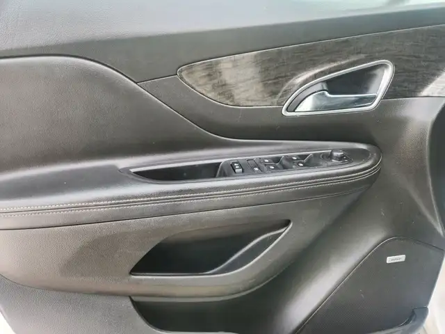 2016 Buick Encore AWD 4dr Premium in Cars & Trucks in City of Toronto - Image 13