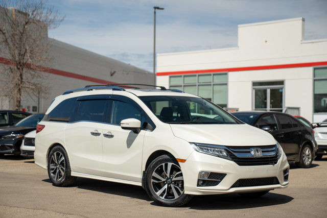 2018 Honda Odyssey Touring in Cars & Trucks in Edmonton - Image 2