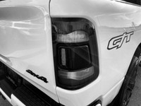 This Ram 1500 has a powerful Gas/Electric V-8 5.7 L/345 engine powering this Automatic transmission.... (image 5)