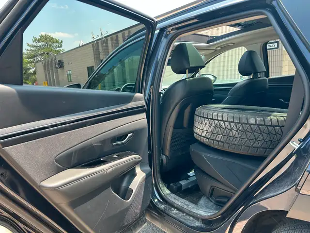2022 Hyundai Tucson Preferred w/Trend Package LOW KMS| ONE OW... in Cars & Trucks in Markham / York Region - Image 13