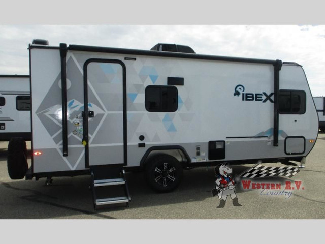 2022 Forest River RV IBEX 19QBS in Travel Trailers & Campers in Red Deer - Image 4