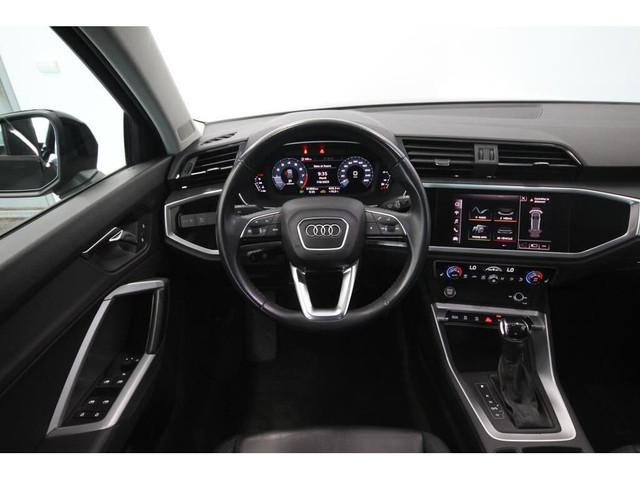 2020 Audi Q3 2.0 TFSI / TOIT PANO / QUATTRO in Cars & Trucks in Lévis - Image 3
