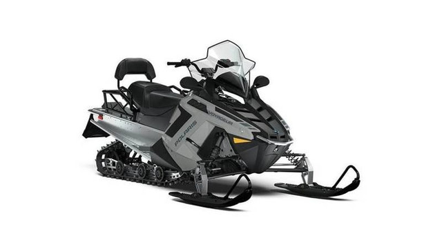 2025 Polaris 550 Voyageur LXT NorthStar Edition in Snowmobiles in Calgary - Image 2
