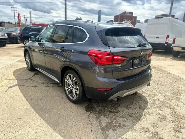 2017 BMW X1 xDrive28i in Cars & Trucks in Edmonton - Image 7