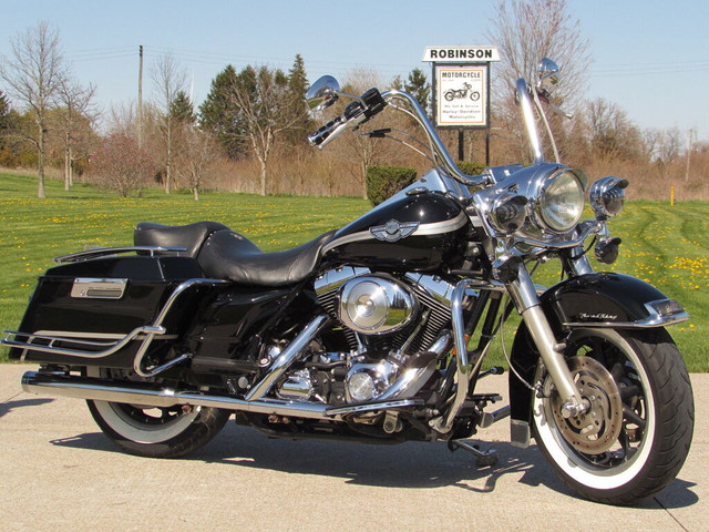  2003 Harley-Davidson FLHR Road King SE 204 Cams with Hydraulic  in Touring in Leamington - Image 2