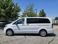 CERTIFICATION INCLUDED!! 1 OWNER OFF LEASE FROM MERCEDES BENZ FINANCIAL!! ONLY 76,000KM ALL ORIGINAL... (image 1)