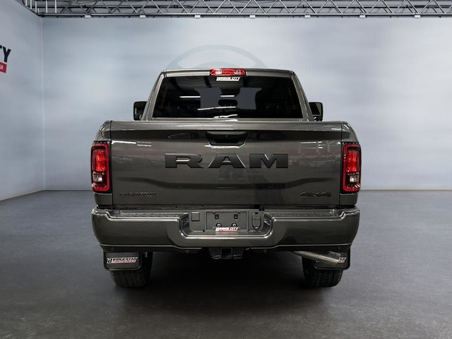 2025 RAM 2500 Big Horn - Power Mirrors - ParkSense in Cars & Trucks in Lethbridge - Image 4