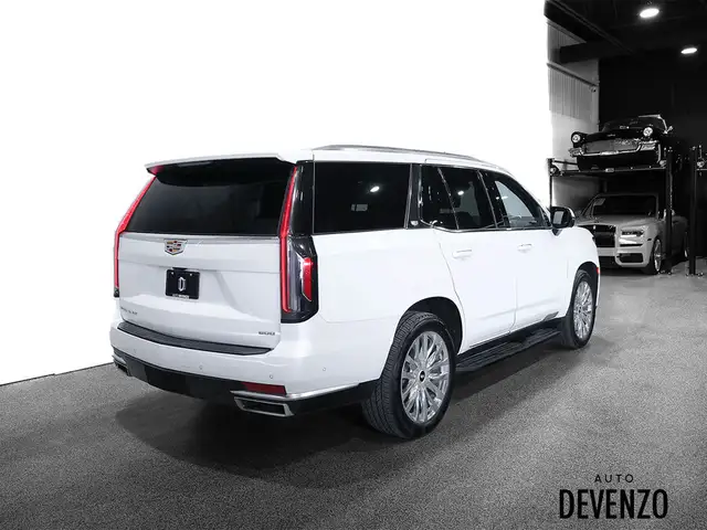 2024 Cadillac Escalade Premium Luxury with Air Ride Adaptive Sus in Cars & Trucks in Laval / North Shore - Image 4