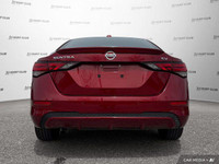 This meticulously maintained 2022 Nissan Sentra SV boasts low mileage (only 9747 km) and an impressi... (image 5)