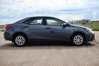 Front Wheel Drive,Power Mirror(s),ABS,Intermittent Wipers,Automatic Headlights,Daytime Running Light... (image 3)