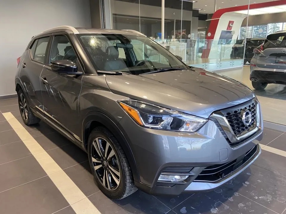 2020 Nissan Kicks SR FWD for sale