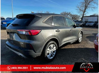 Great deal!!! 2020 Ford Escape Ecoboost 75,253 KM $20,999 Stock# 5248 Rebuilt Status It is loaded wi... (image 3)