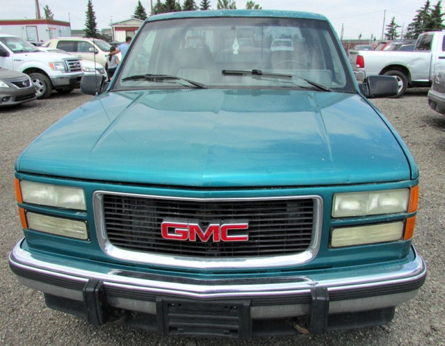 1994 GMC Sierra 1500 SLE in Cars & Trucks in Calgary - Image 2