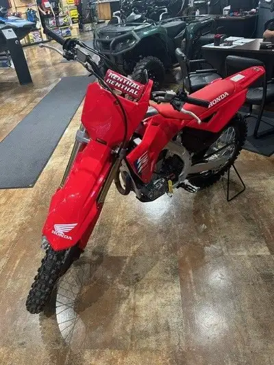 ***FINANCING AVAILABLE!!!*** Price does not include Freight and PDI - Save $1000 today All new 2025...