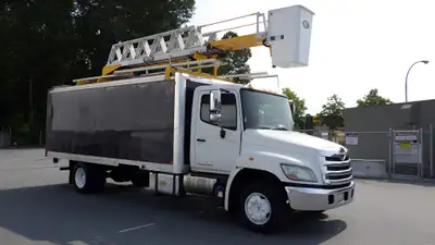2013 Hino 268 Cube Van With Bucket 7.6L Diesel hydraulic brakes 18 foot box 17.10 foot wheelbase $49...