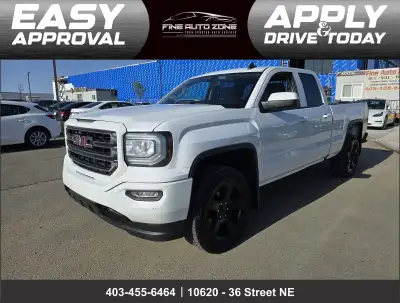 2017 GMC Sierra 1500 4WD :: 8 Cylinder Engine 5.3L , No Reported Accident, One Owner Vehicle, Backup...