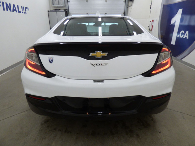 2018 CHEVROLET VOLT LT, CUIR, CAMÉRA RECUL, MAGS, TOUT ÉQUIPÉ!!! in Cars & Trucks in City of Montréal - Image 4