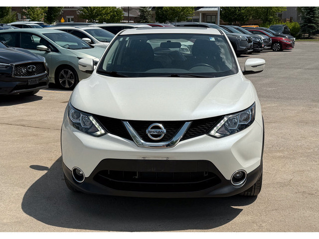 2017 Nissan Qashqai SV AWD | ONE OWNER | LOCAL TRADE-IN | ALLOYS in Cars & Trucks in Markham / York Region - Image 3
