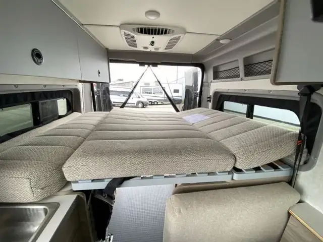 2024 Winnebago Solis Pocket 36A in RVs & Motorhomes in Abbotsford - Image 33