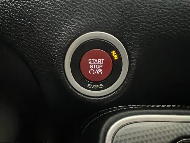 2016 Dodge Challenger in Cars & Trucks in Edmonton - Image 27