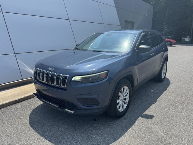 Jeep Cherokee Sport 3.2L Pentastar 4x4 2021 à vendre in Cars & Trucks in Trois-Rivières - Image 2