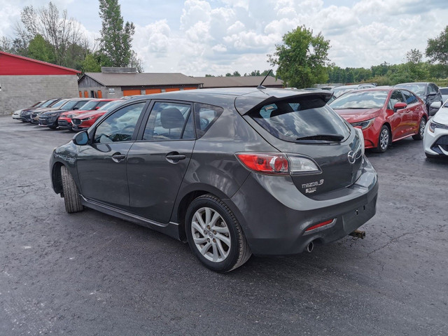 2012 Mazda MAZDA3 i Touring in Cars & Trucks in Belleville - Image 3