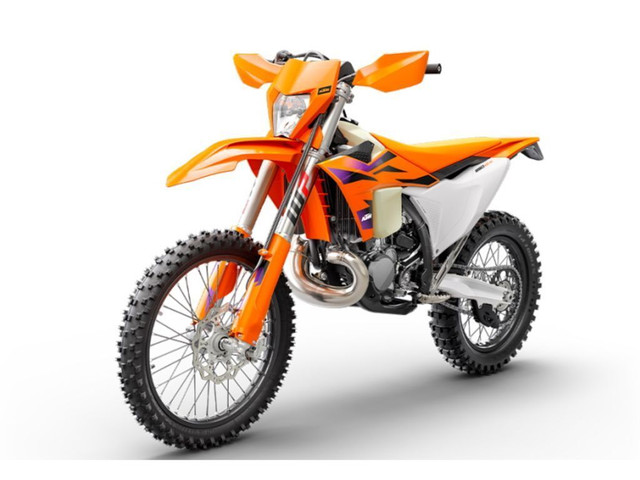  2024 KTM 250 XC-W in Dirt Bikes & Motocross in Oshawa / Durham Region - Image 2