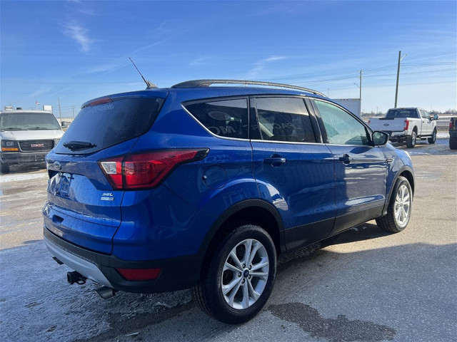 2019 Ford Escape SEL AWD 2.0L Turbo w/ Leather in Cars & Trucks in Winnipeg - Image 4