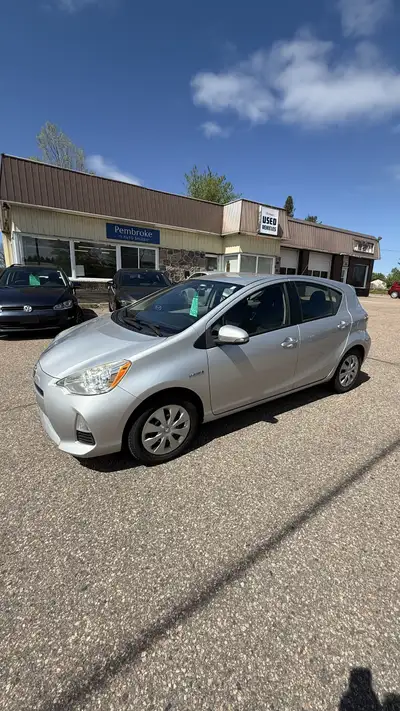 WE FINANCE EVERYONE! — THANK YOU FOR SHOPPING WITH PEMBROKE AUTO SALES! — ***4.4 Stars GOOGLE*** — F...