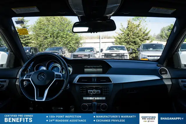 2015 Mercedes-Benz C-Class C 3504MATIC® | LOW KM | BEAUTIFUL CON in Cars & Trucks in Calgary - Image 18
