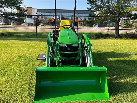 2024 John Deere 1025R in Farming Equipment in Lloydminster - Image 7
