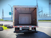 Comes equipped with: Shark fin antenna, LED Headlights, LED Daytime Running Lights, Daytime Running... (image 5)