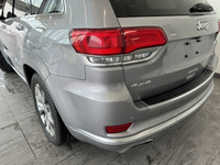 Navigation System, Panoramic Roof, Air Suspension, Lane Departure Warning, Blind Spot Monitor Are yo... (image 7)