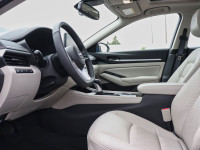 Nissan Company Demo Platinum Loaded w/Low Km's! 2025 Nissan Altima Platinum AWD The Boss of the Boul... (image 8)