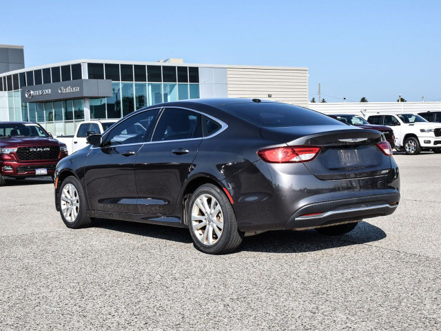 2015 Chrysler 200 in Cars & Trucks in Chatham-Kent - Image 2