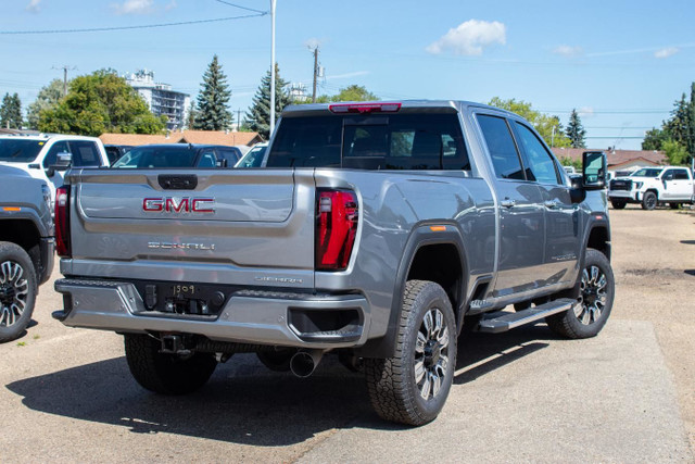 2025 GMC Sierra 3500 Denali Crew Cab in Cars & Trucks in Edmonton - Image 4
