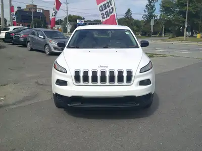 2015 Jeep Cherokee 4x4 ! Price $9999 179000 KM ON or QC Safety Included Warranty Included Carfax Inc...