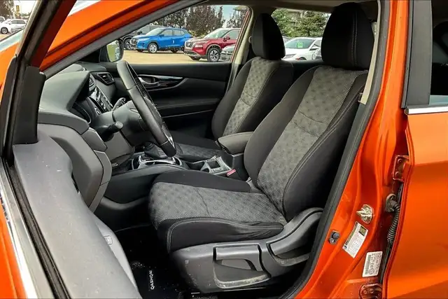 2018 Nissan Qashqai AWD SV in Cars & Trucks in Edmonton - Image 25