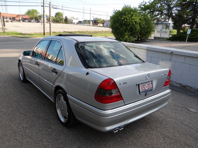 1995 Mercedes-Benz C Class 4dr Sedan 3.6L LEATHER/AC/SUNROOF/ALL in Cars & Trucks in City of Toronto - Image 3