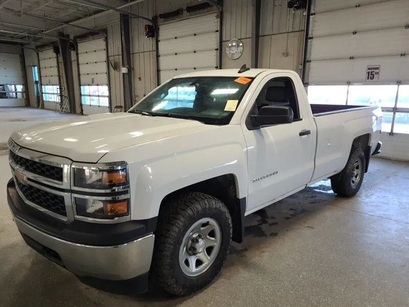 2015 Chevrolet Silverado 1500 Work Truck 8ft Long Box Regular Ca