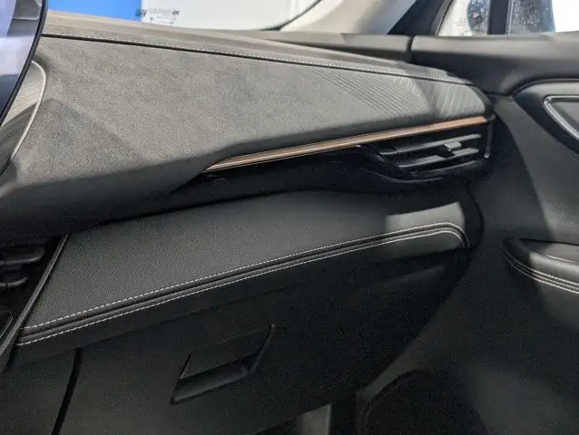 2025 Buick Envision Sport Touring- Remote Start - Tech/Safety in Cars & Trucks in Barrie - Image 26