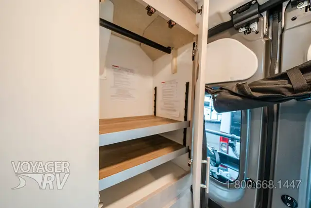 2025 Winnebago Travato 59K in RVs & Motorhomes in Kelowna - Image 18