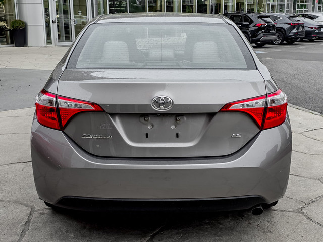 2015 Toyota Corolla 4dr Sdn CVT LE in Cars & Trucks in City of Toronto - Image 4