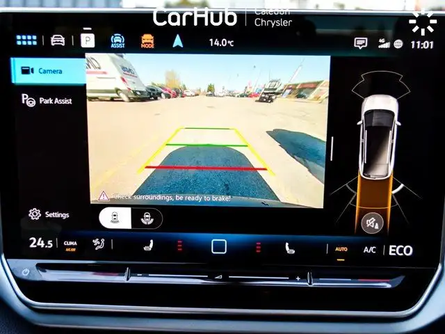 2024 Volkswagen ID.4 Pro Pano Sunroof Navi Heated Front Seats in Cars & Trucks in Mississauga / Peel Region - Image 41