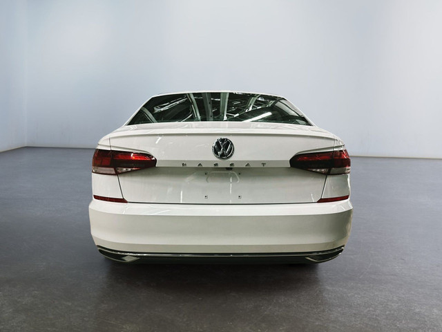 2021 Volkswagen Passat HIGHLINE+TOIT-OUVRANT+SIMILICUIR+CARPLAY+ in Cars & Trucks in City of Montréal - Image 4