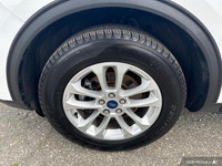 - ONE OWNER - ACCIDENT FREE - HEATED CLOTH SEATS - NAVIGATION - LANE KEEPING SYSTEM - ADAPTIVE CRUIS... (image 9)