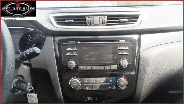 2015 Nissan Rogue S AWD SUV in Cars & Trucks in Edmonton - Image 20