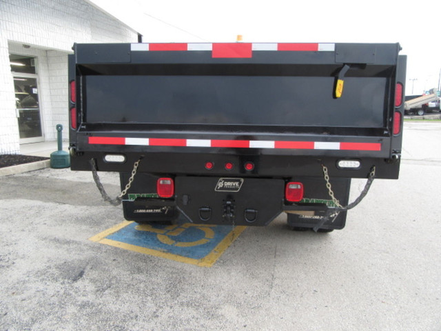 2022 Ram 5500 HD Chassis GAS AUTO 2WD WITH 13FT DUMP BOX & CROSS in Cars & Trucks in Oakville / Halton Region - Image 4