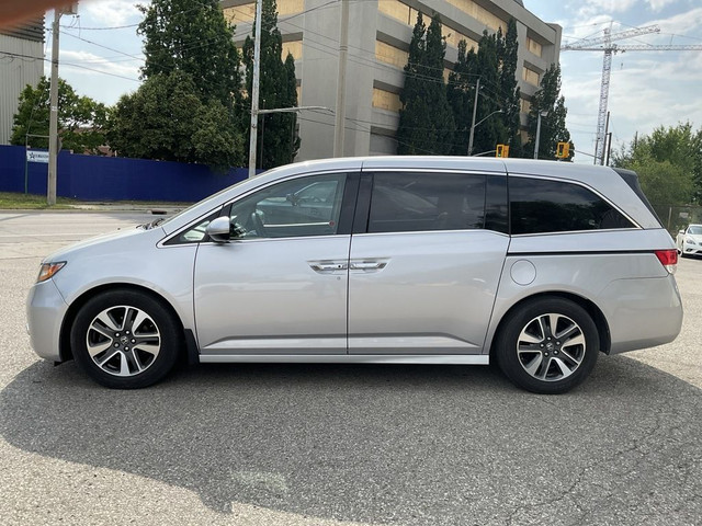 2015 Honda Odyssey Touring - LTHR! NAV! BACK-UP CAM! BSM! 8 PASS in Cars & Trucks in Kitchener / Waterloo - Image 4